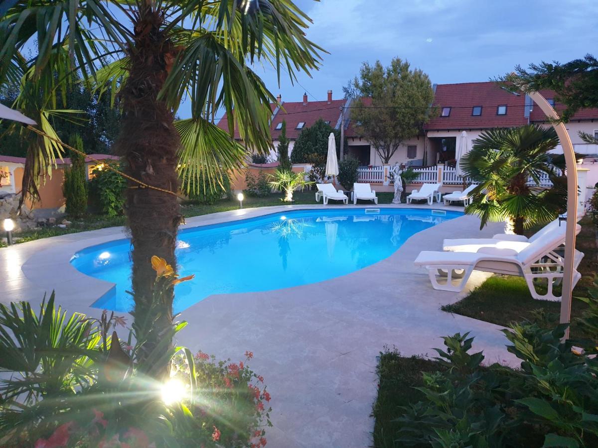 Paradise-Garden-Zamardi Exterior photo